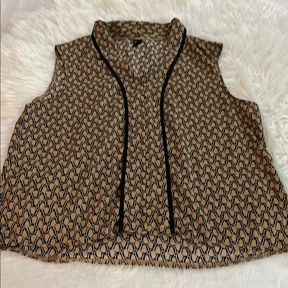 SHEIN Brown Tan Sleeveless Boxy Blouse with Mandarin Collar